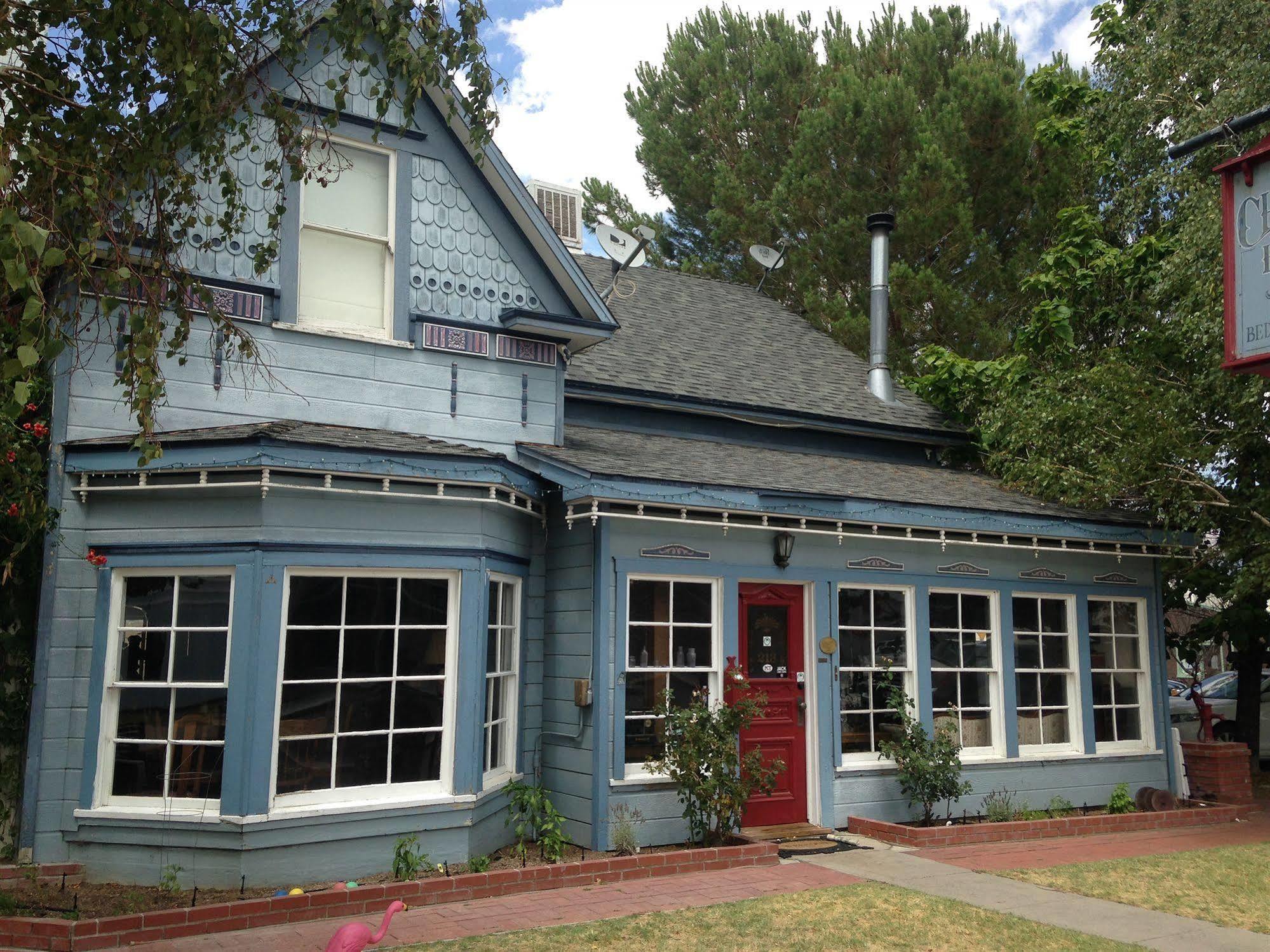 The Hostel California Bishop Bagian luar foto